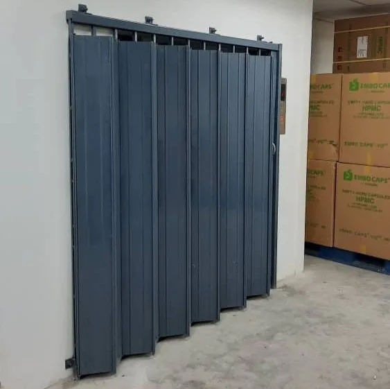 Concrete Wall Goods Hoist